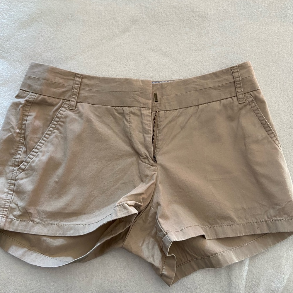 Womens JCrew shorts. Tan color size 0 length 5”